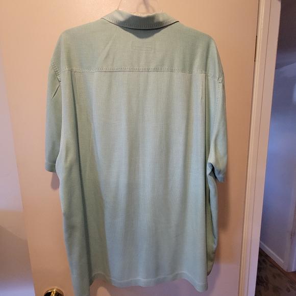 💙GC~ TOMMY BAHAMA BUTTON DOWN - Picture 8 of 13